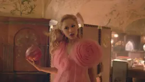 Задник к фильму "Злая: Часть первая" #529796