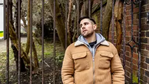 Задник к фильму "Breaking Through the Fear" #775769