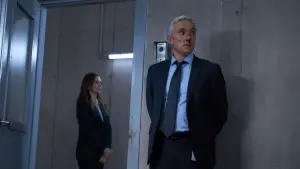 Задник к фильму "Досье «Чёрная канарейка»" #622825