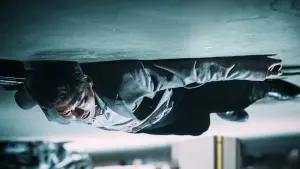 Задник к фильму "Ускользающий человек" #389973