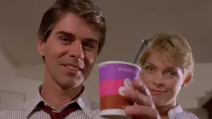 Задник к фильму "Вкусная дрянь" #391125