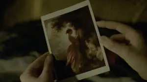 Задник к фильму "Сувенир" #694944