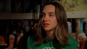 Видео к фильму Смешно, ха-ха | Funny Ha Ha (Official Trailer)