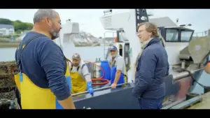 Задник к фильму "Finistère, ces Bretons du bout du monde" #777333