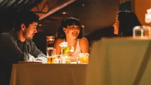 Задник к фильму "Третья лишняя" #521617