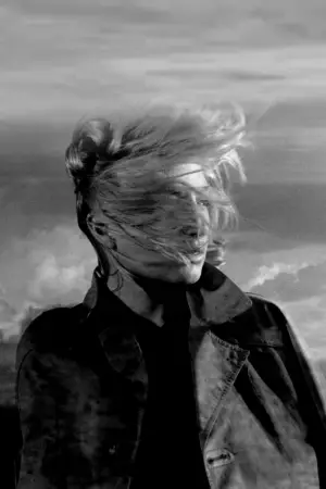 Постер к фильму "Приключение" #533043