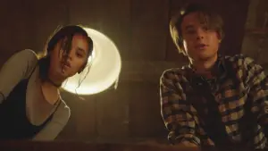 Задник к фильму "Няня. Королева проклятых" #330536