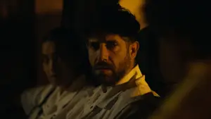 Задник к фильму "Faim De Vie" #778256