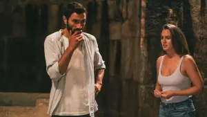 Задник к фильму "Поездка на выходные" #306625