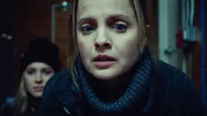 Задник к фильму "В ловушке" #418064