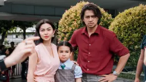 Задник к фильму "La Tahzan: Cinta, Dosa, Luka..." #672922