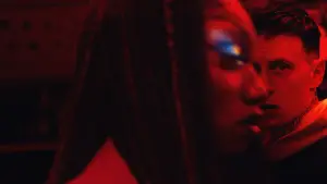 Задник к фильму "Женщина" #737279