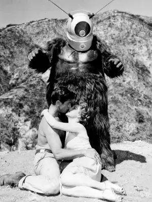 Постер к фильму "Робот-монстр" #491334