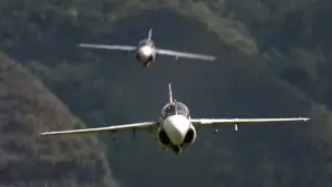 Задник к фильму "Полет Нарушителя" #387382