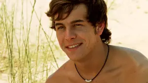 Задник к фильму "Секс, вечеринки и ложь" #320621