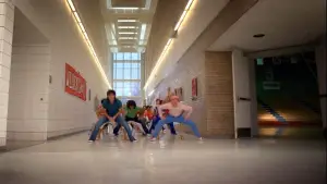 Задник к фильму "Классный мюзикл: Каникулы" #647019