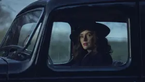 Задник к фильму "Острые козырьки: бессмертный" #759666