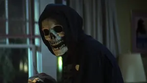 Задник к фильму "Улица Страха. 1 часть: 1994" #322569