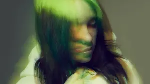 Задник к фильму "Билли Айлиш: слегка размытый мир" #349656