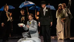 Задник к фильму "Un chapeau de paille d