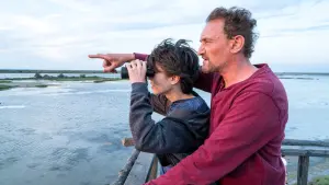 Видео к фильму Расправь крылья | РАСПРАВЬ КРЫЛЬЯ (официальный трейлер)