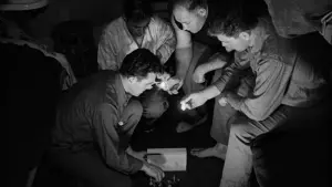 Задник к фильму "Грубая сила" #448194