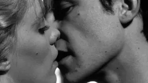 Задник к фильму "Кто стучится в дверь ко мне?" #343235