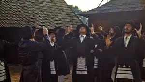 Задник к фильму "Аустерия" #741929