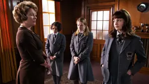 Задник к фильму "Воспитание чувств" #377000