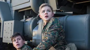 Задник к фильму "5-я волна" #703363