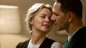 Задник к фильму "Дети других людей" #472470