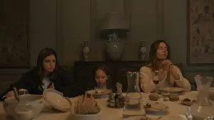 Задник к фильму "Аманда" #692722