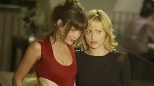 Задник к фильму "Маленькая черная книжка" #388978