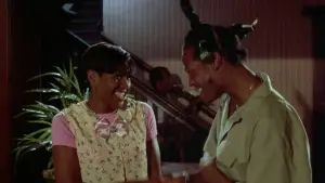 Задник к фильму "Не грози южному централу, попивая сок у себя в квартале" #168000