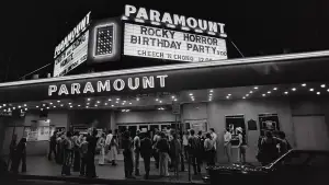 Задник к фильму "Strange Journey: The Story of Rocky Horror" #668583