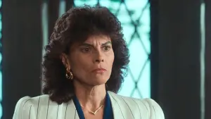 Задник к фильму "Два злобных глаза" #433282