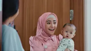 Задник к фильму "La Tahzan: Cinta, Dosa, Luka..." #672806