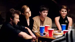 Задник к фильму "Хорошо быть тихоней" #680543