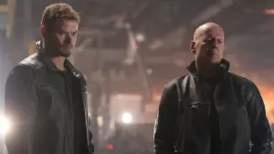 Задник к фильму "Спасение" #343094