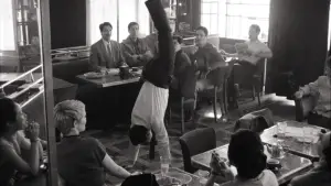 Задник к фильму "Новая волна" #526889