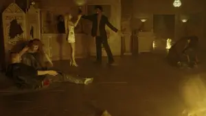 Задник к фильму "Дом восковых фигур" #707997