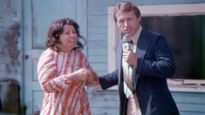 Задник к фильму "Нападение помидоров-убийц" #447658