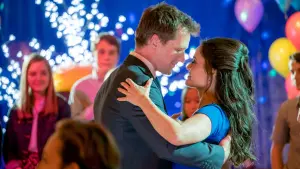 Задник к фильму "Поцелуй у костра" #497464