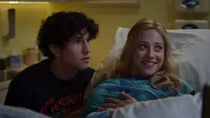 Задник к фильму "Посмотри в обе стороны" #255409