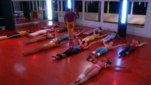 Задник к фильму "Ведьма-стерва" #470630