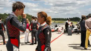 Задник к фильму "Быстрее ветра" #745136