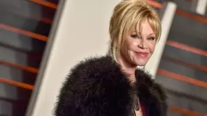Задник к фильму "Melanie Griffith - Die Frau, die Hollywood überlebte" #792948