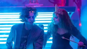 Задник к фильму "Лиза Франкенштейн" #657559