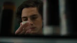 Задник к фильму "Красивый мальчик" #693621