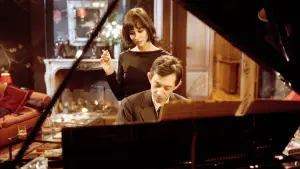 Задник к фильму "Генсбур. Любовь хулигана" #252438